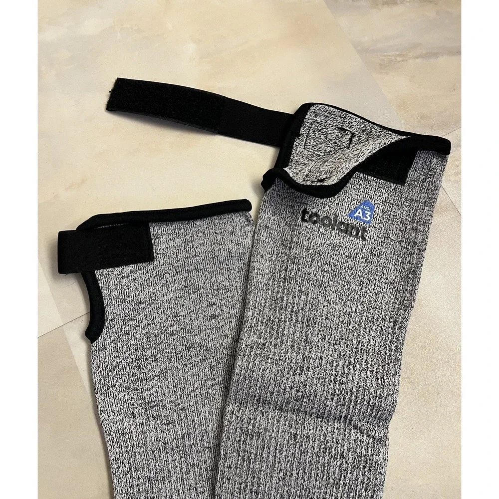 2 Pairs Adult Long Cut Resistant Heat Resistant Sleeves Restaurant Cook 4Sleeves